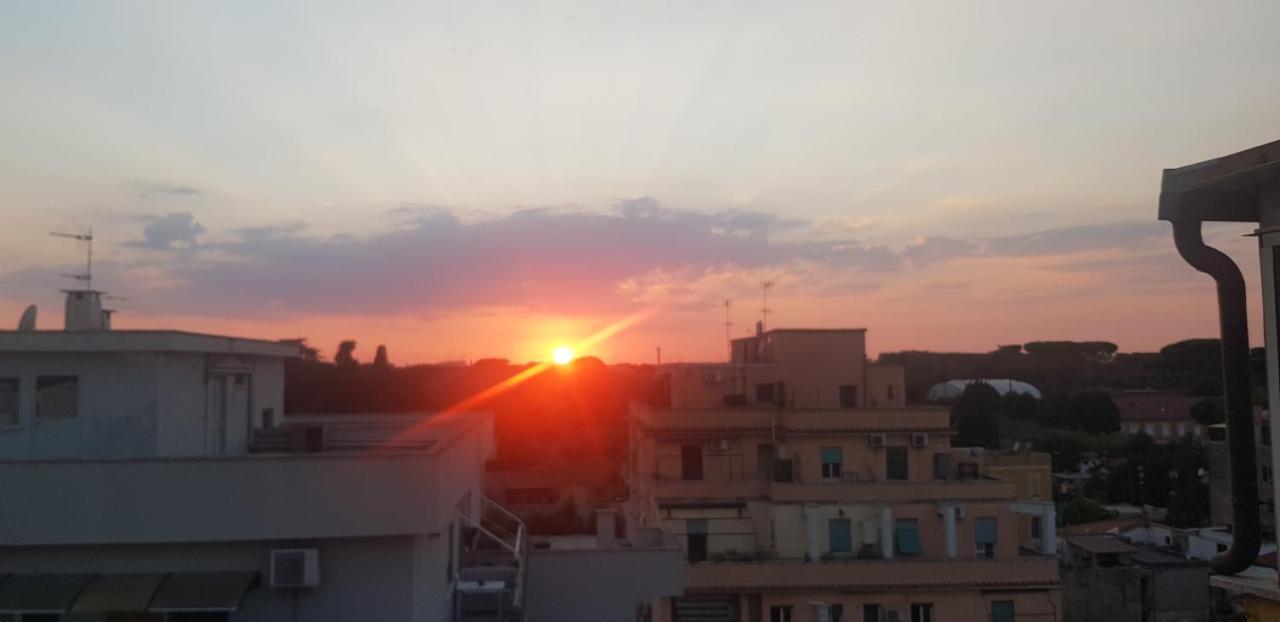 Porta Furba RHome Roma Esterno foto